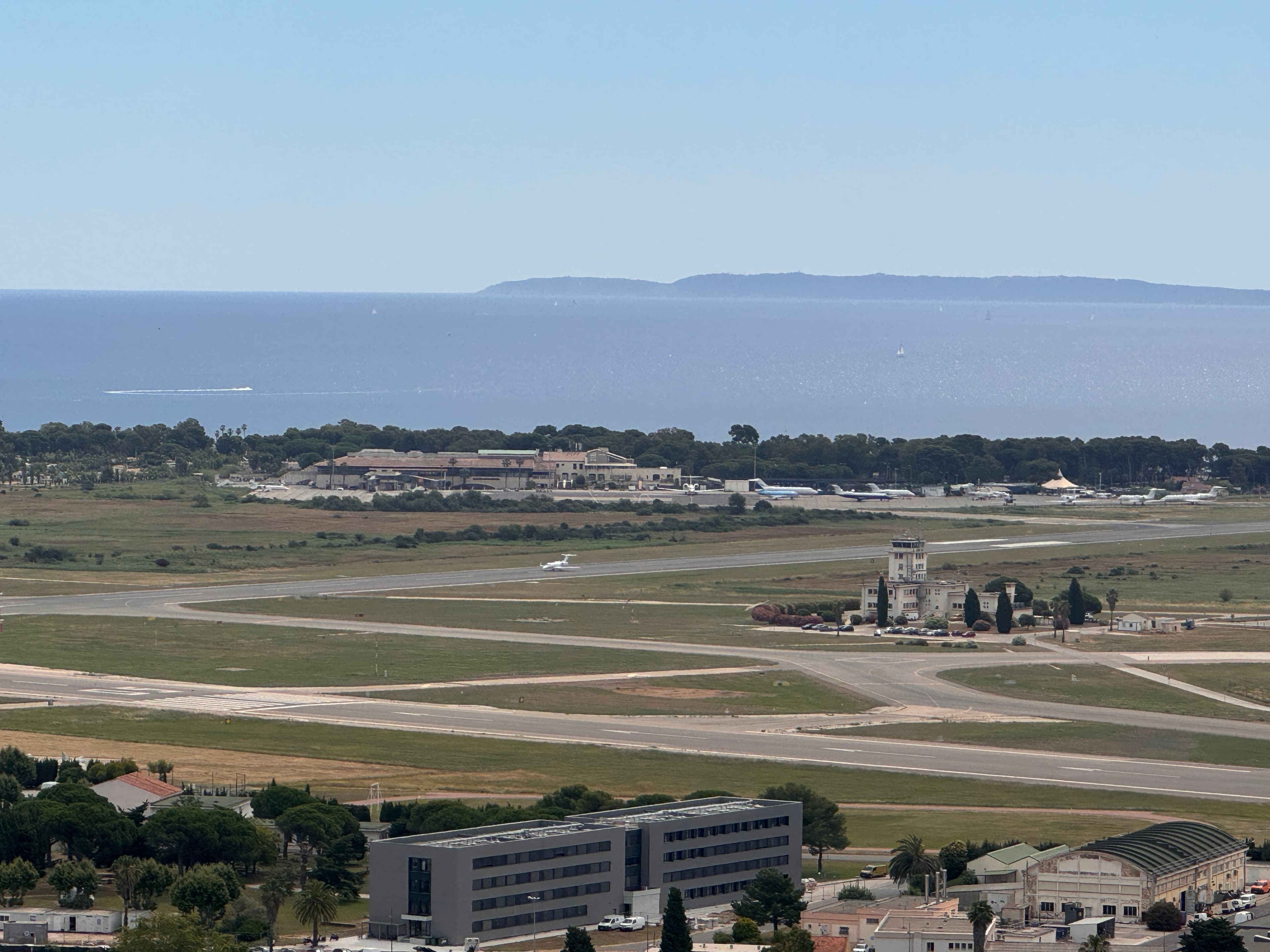 Aéroport de Toulon-Hyères - Côte d’Azur